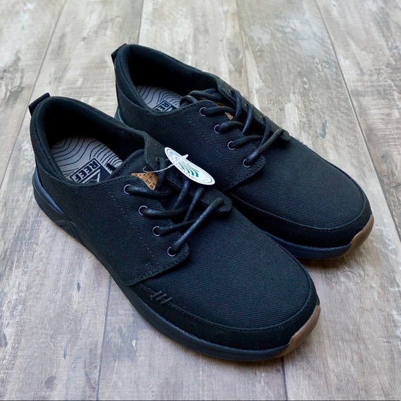 Reef Rover Low Black w/ Gum Bottoms Men’s Shoes - Picture 5 of 8